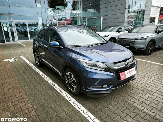 Honda  HR-V 1.5 i-vtec 130KM, MT, Executive.TEL:  602764422