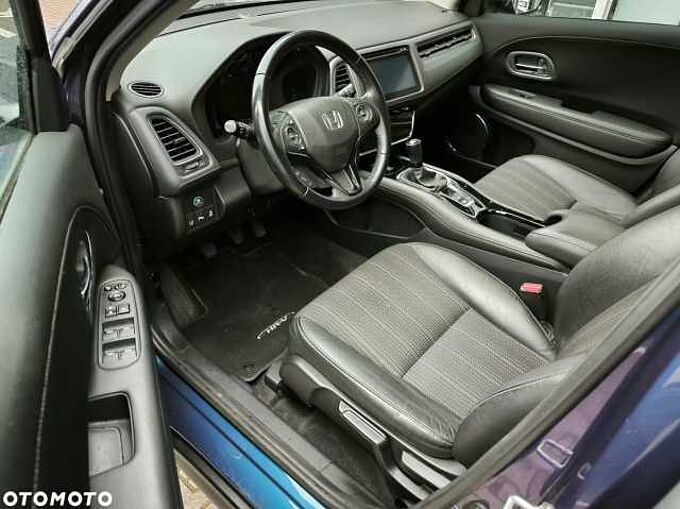 Honda  HR-V 1.5 i-vtec 130KM, MT, Executive.TEL:  602764422