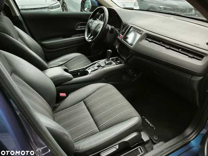 Honda  HR-V 1.5 i-vtec 130KM, MT, Executive.TEL:  602764422