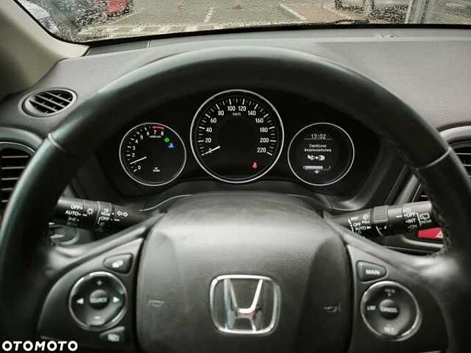 Honda  HR-V 1.5 i-vtec 130KM, MT, Executive.TEL:  602764422